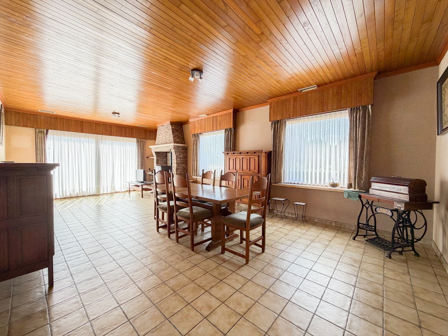 Te koop, veelzijdige open bebouwing bestaande uit 2 woningen op vlot bereikbare locatie te Gavere! - foto 4