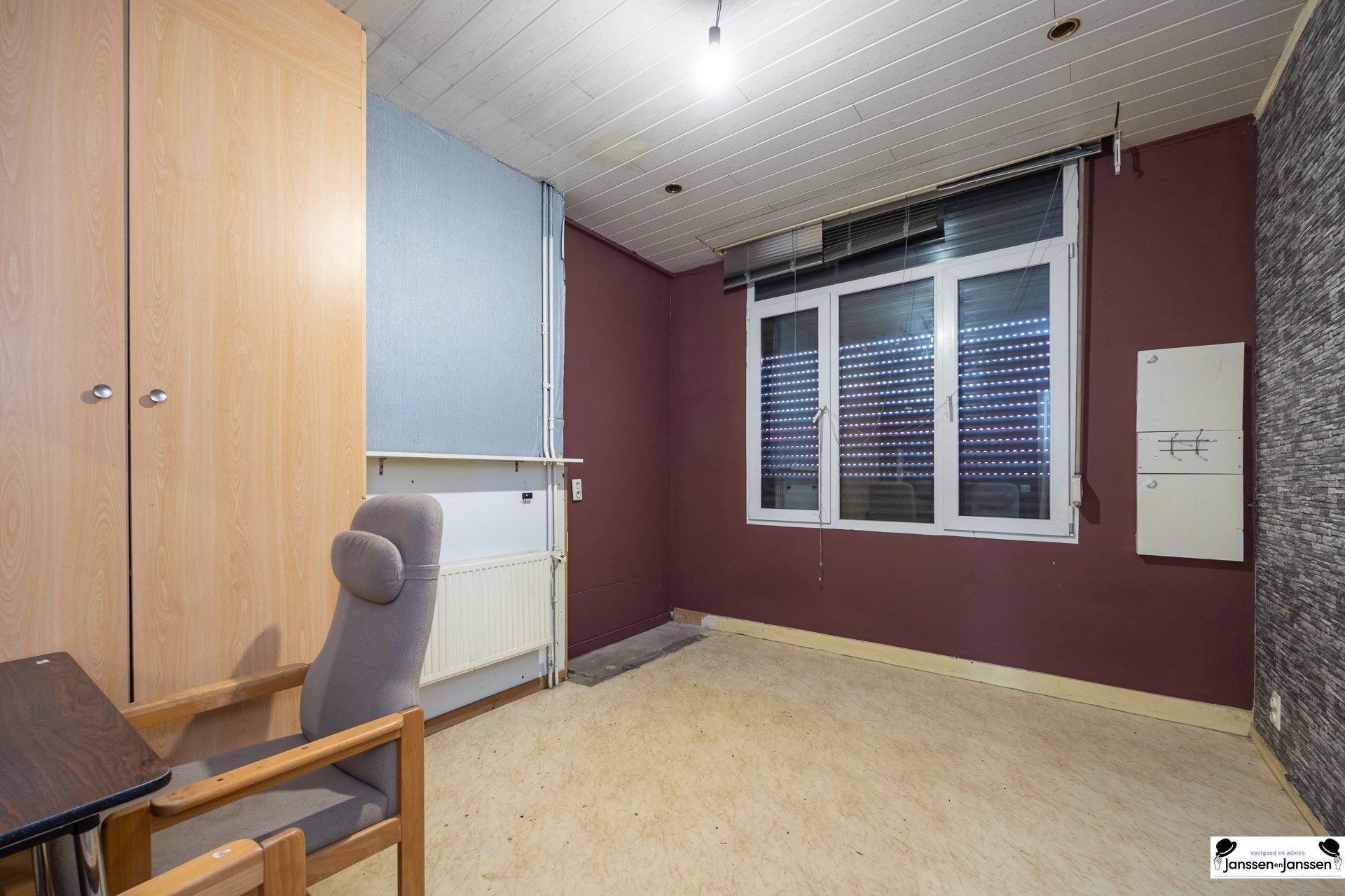 Te koop: Opbrengsteigendom op centrale locatie in Merksem! - foto 3