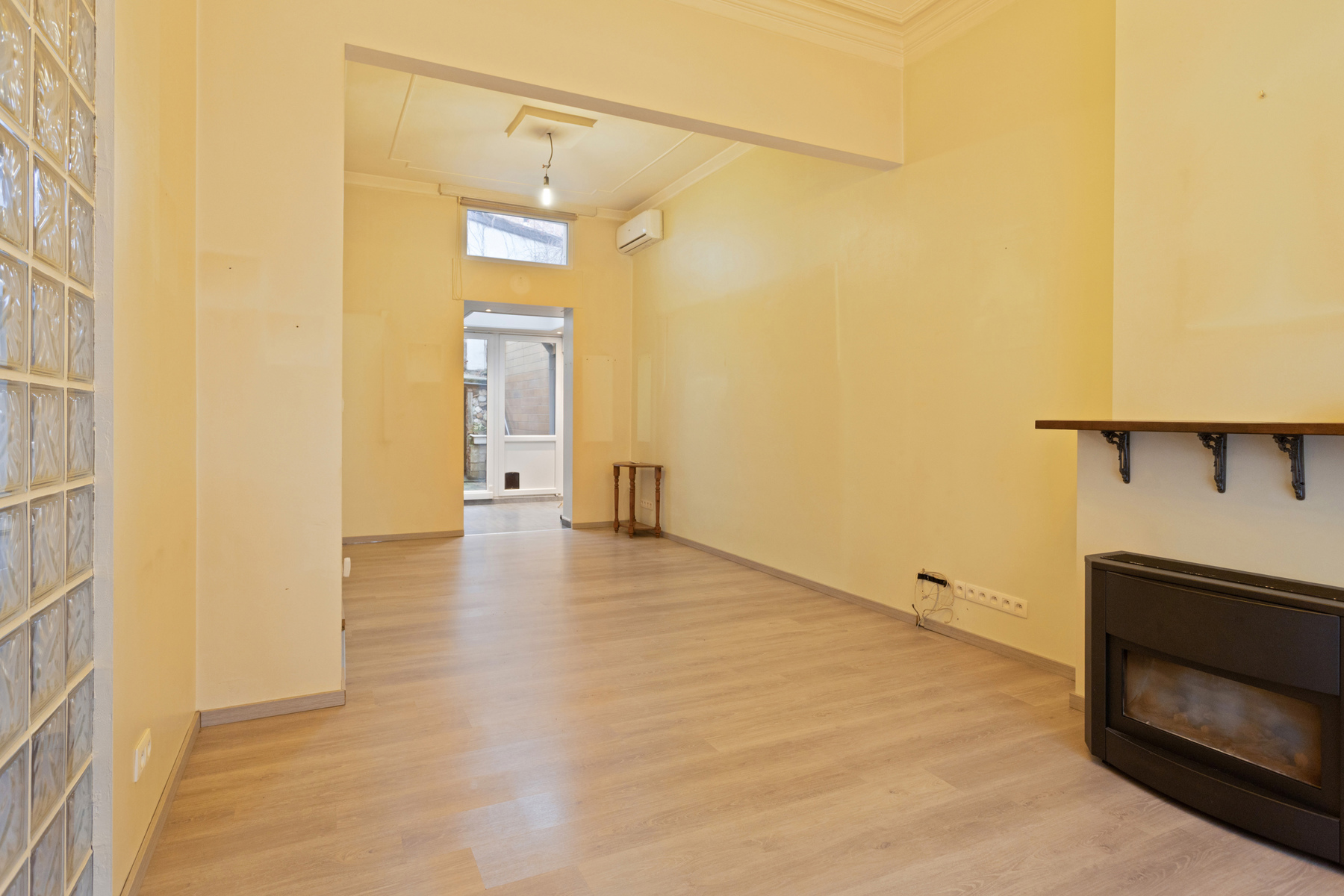 Woning met 6 slaapkamers. - foto 3