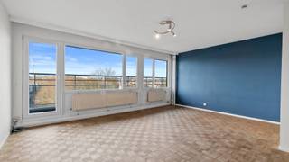 Immo3000 heeft dit 3 slaapkamer appartement te koop op de zesde verdieping in Residentie Riverside (naast OHL) met een terras over de volledige...