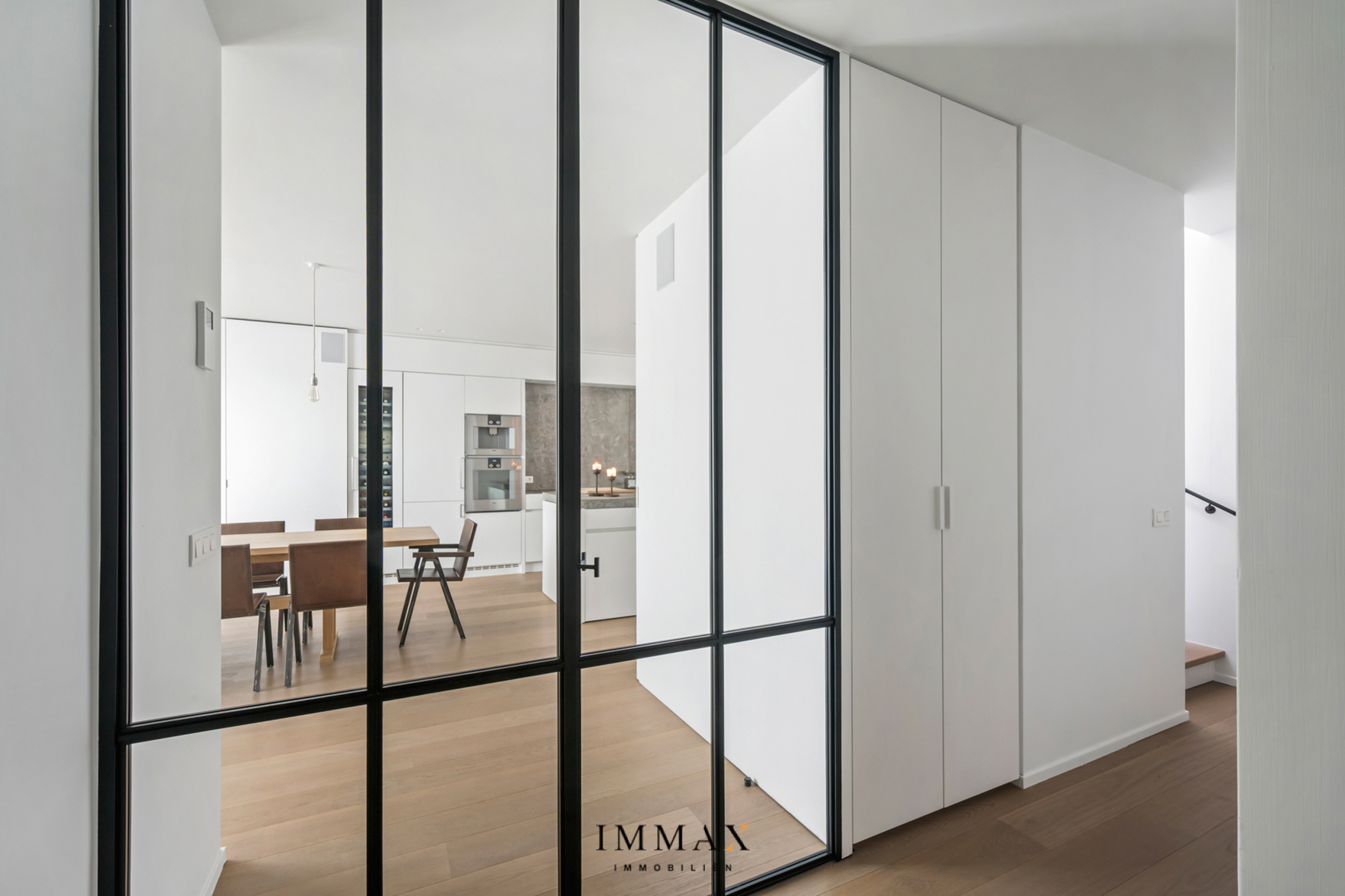 Exclusieve penthouse met 4-SLK in prestigieuze residentie nabij het Zegemeer en het centrum - foto 3