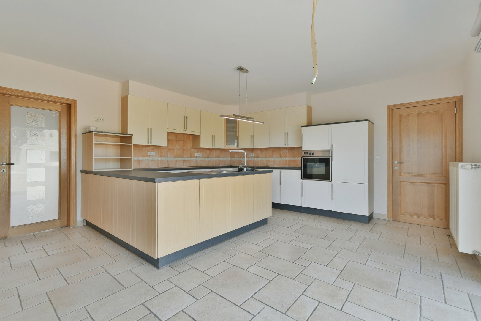 Ruime alleenstaande woning te huur in landelijk Ichtegem - foto 5