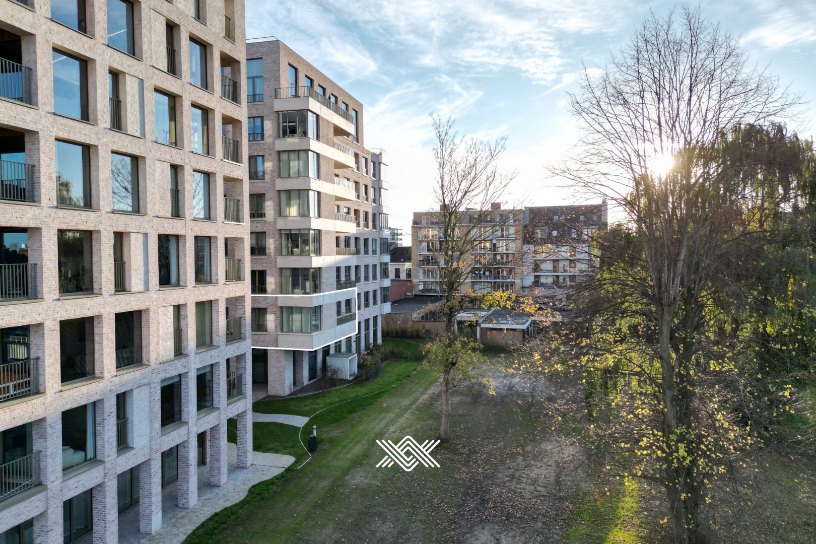 Recent appartement uitkijkend over het toekomstig stadspark en de Leie - photo 2