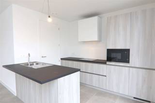 <p><span>BEN HOUSE WITH 3 BEDROOMS + GARDEN IN A GREEN ENVIRONMENT</span></p><p><span> </span></p><p><span>In Wiekevorst, a rural district of Heist-op-den-Berg, we find this house located in a quiet and green environment. You do your shopping on foot in the neighborhood supermarket located on the allotment. Thanks to its central location, we can guarantee good accessibility. We are 200 meters from a bus stop, 800 meters from the village center and 6 kilometers from the highway. </span></p><p><span> </span></p><p><span>The ground floor of the house comprises an entrance hall, a living room (lounge and dining room), a fully fitted kitchen, a storage/laundry room and a separate guest WC. The staircase in the living room leads to the second floor. Arriving on the nighthall we get access to three spacious bedrooms, a second separate toilet and a fully equipped bathroom. </span></p><p><span> </span></p><p><span>TROEVEN: </span></p><p><span>- Central waste point on the site</span></p><p><span>- Private garden with garden shed </span></p><p><span>- Private car parking space (included in the rent)</span></p><p><span>- Possibility of Hamster rental</span></p><p><span>- BEN house (solar panels, heat pump, triple glazing)</span></p><p><span> </span></p><p><span>curious to discover this recent and energy efficient home? Then quickly request a visit at <span>info@pillar.estate</span></span><span> or contact our office at 033 695 695 </span>. </p><p><span> </span></p><p><span>These details are for information purposes only. The surface areas listed are indicative only. Pillar cannot be held responsible for the accuracy of the information provided to it. </span></p><p><span> </span></p><p><span> </span></p>