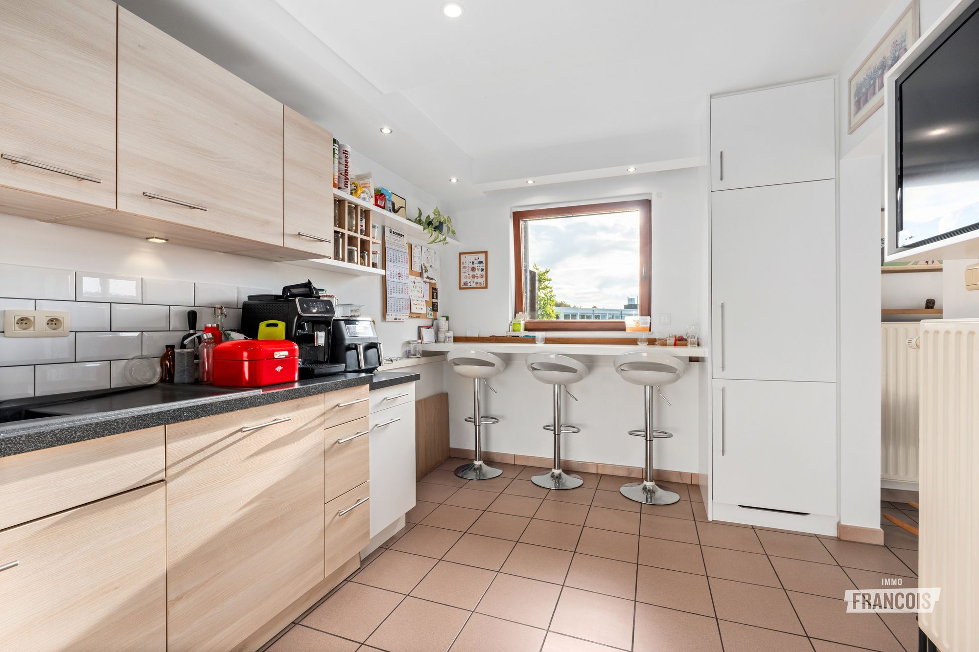 Ruime gezinswoning met grote tuin en garage in Evere – TE KOOP - foto 5