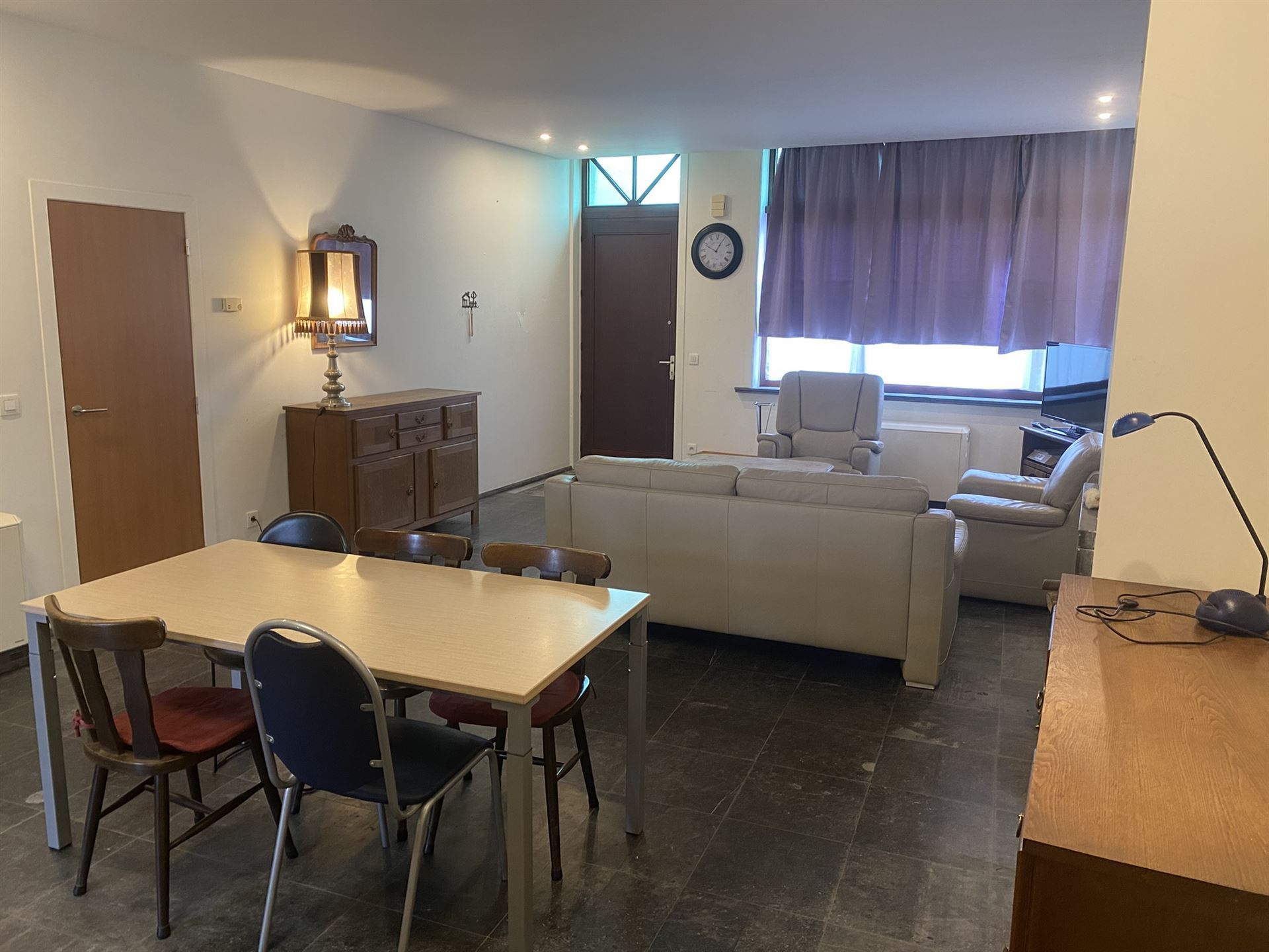 Gelijkvloersappartement met 1 slaapkamer - foto 4