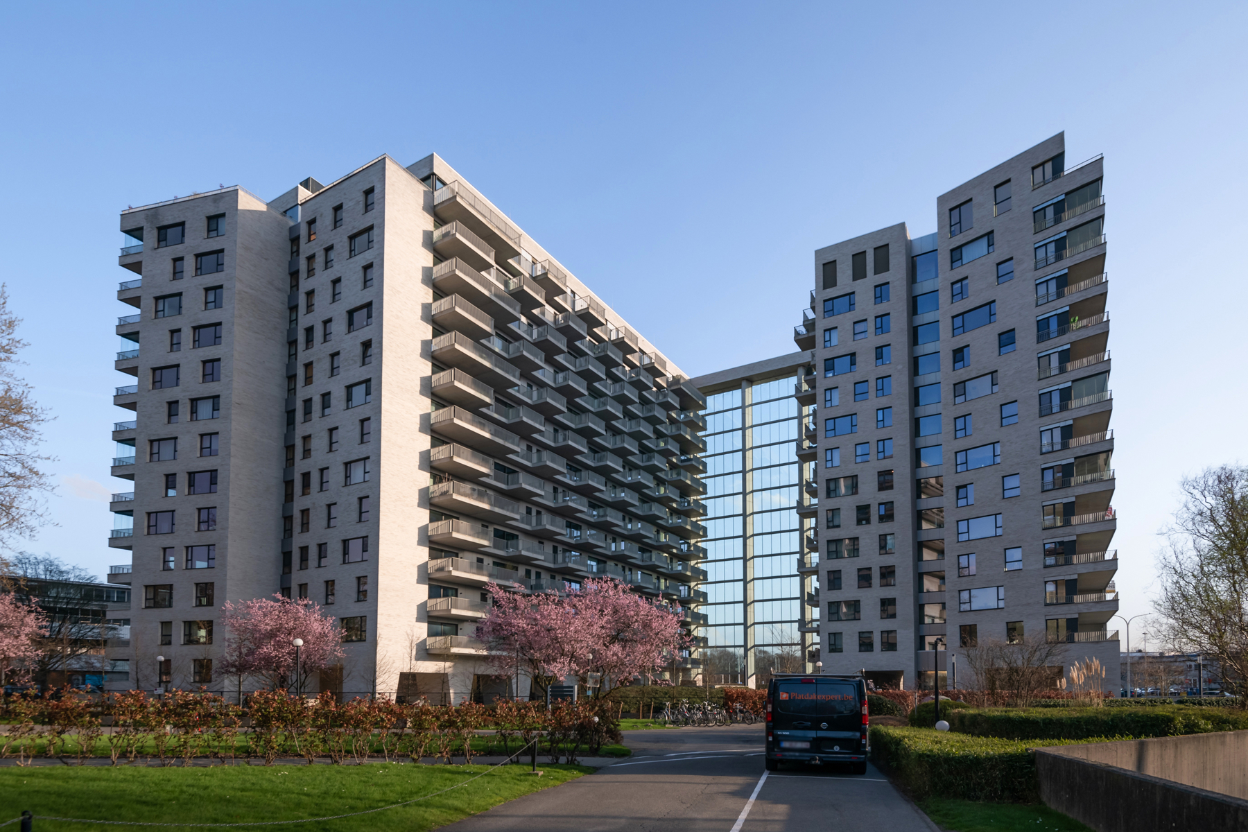 Appartement à louer à Anvers avec 3 chambres - photo 3