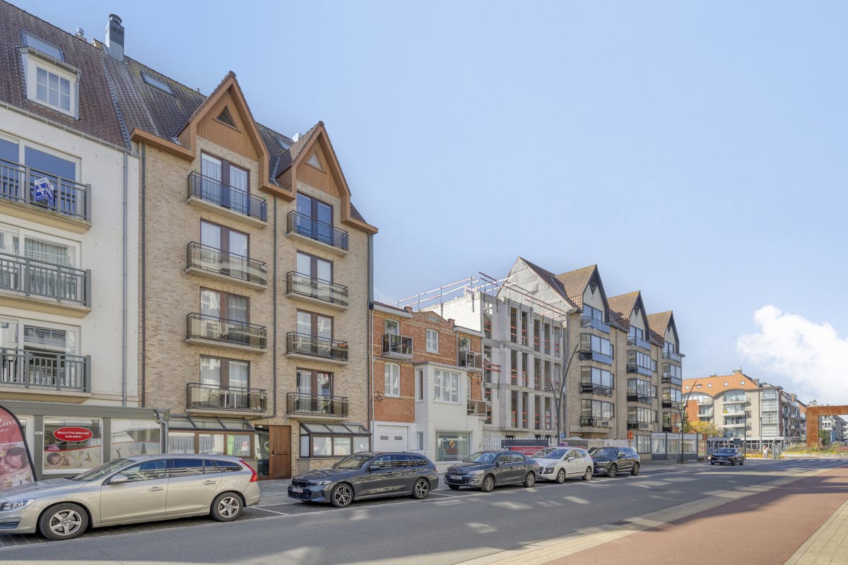 Instapklare duplex met 2 slaapkamers in het hartje van Koksijde-Bad - foto 2