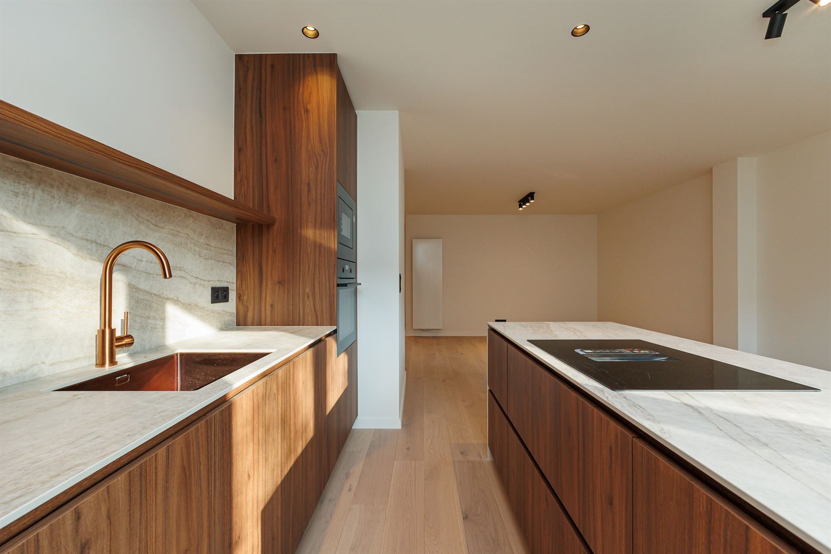 Gerenoveerd appartement met tuin en fietsenberging - foto 5