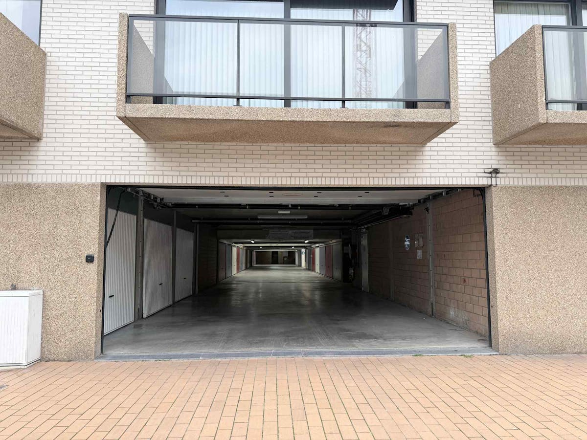 Ondergrondse garagebox te koop te centrum Middelkerke! - foto 5