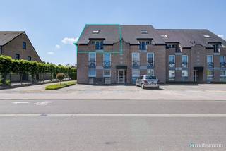 INSTAPKLAAR DUPLEX-APPARTEMENT MET 2 SLAAPKAMERS EN GARAGE NABIJ HET CENTRUM VAN BILZENDit instapklaar duplex-appartement is gelegen nabij het...