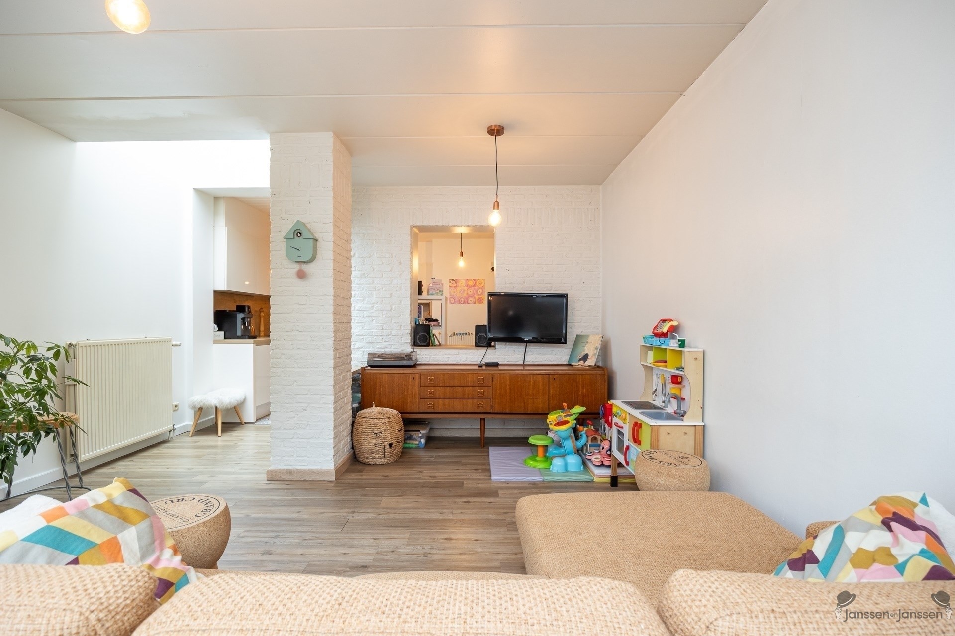 Topwoning met 4 slpks,zonnepanelen en EPC B - foto 5