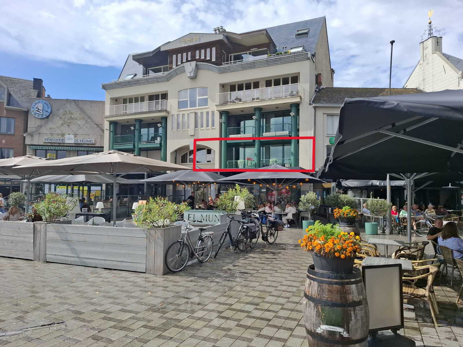 Prachtig luxe-appartement op de Markt met 3 slaapkamers, 2 terrassen en 2 autostaanplaatsen - foto 1