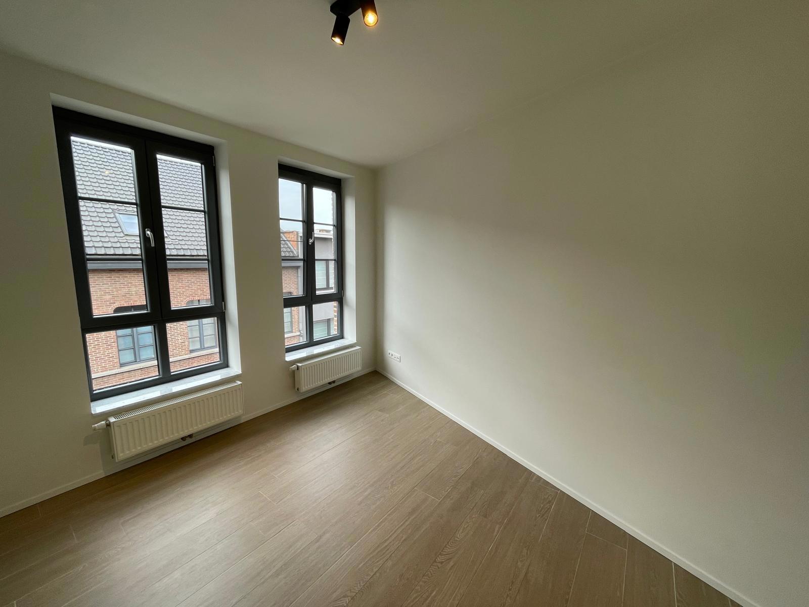 APPARTEMENT 2 SLPS CENTRUM KONTICH - foto 4