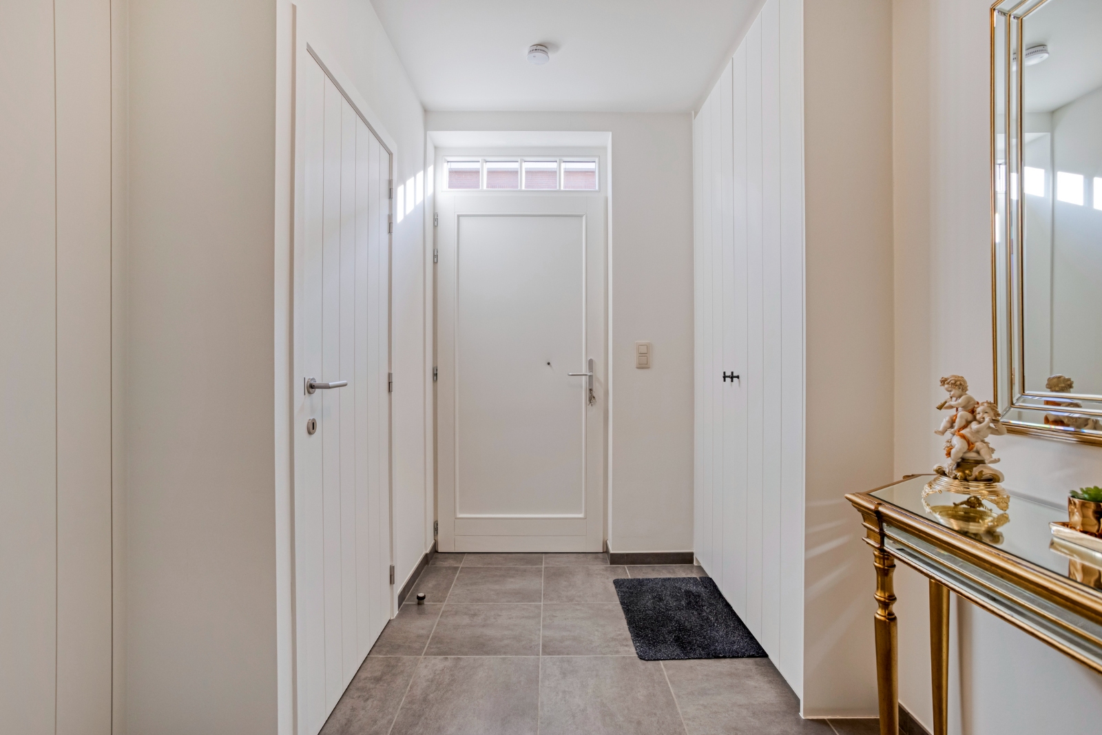 Prachtige instapklare woning in hartje van Staden (zeer ruim) - foto 4