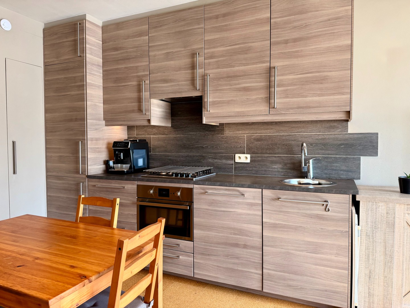 Recent gerenoveerd appartement in het centrum - foto 4