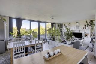 Immeuble de rapport avec 3 appartementsAppartement 1 :Rez-de-chaussée :Garage avec compteurs individuels pour électricité, gaz et eau. Accès au 1ier...