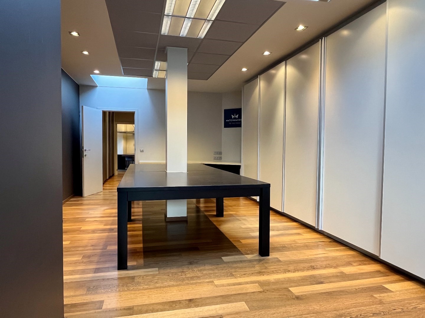 Commercial à louer à Hulste - photo 2