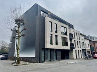 Prachtig luxe penthouse van 166 m2 met 3 slaapkamers, badkamer met douche en ligbad, 2de douche bij de 2de slaapkamer, ruime keuken en...