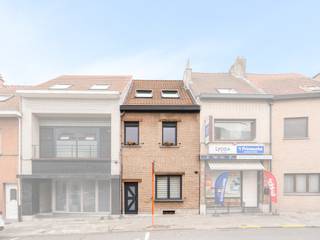 [[ DIT PAND NEEMT DEEL AAN DE ERA OPEN HUIZEN DAG OP 6/12 VAN 9:30 TOT 10:30 ]]Vilvoorde: eengezinswoning met 4 slaapkamers + tuin te koopDeze...