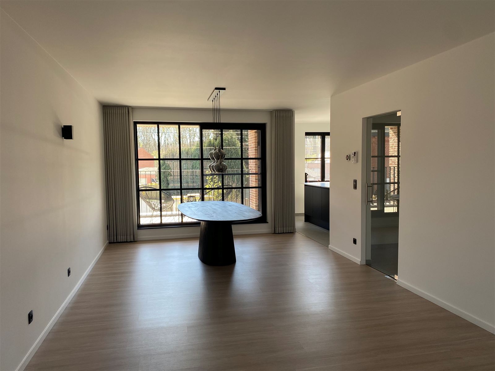 Stijlvol duplex appartement met autostaanplaats - foto 5