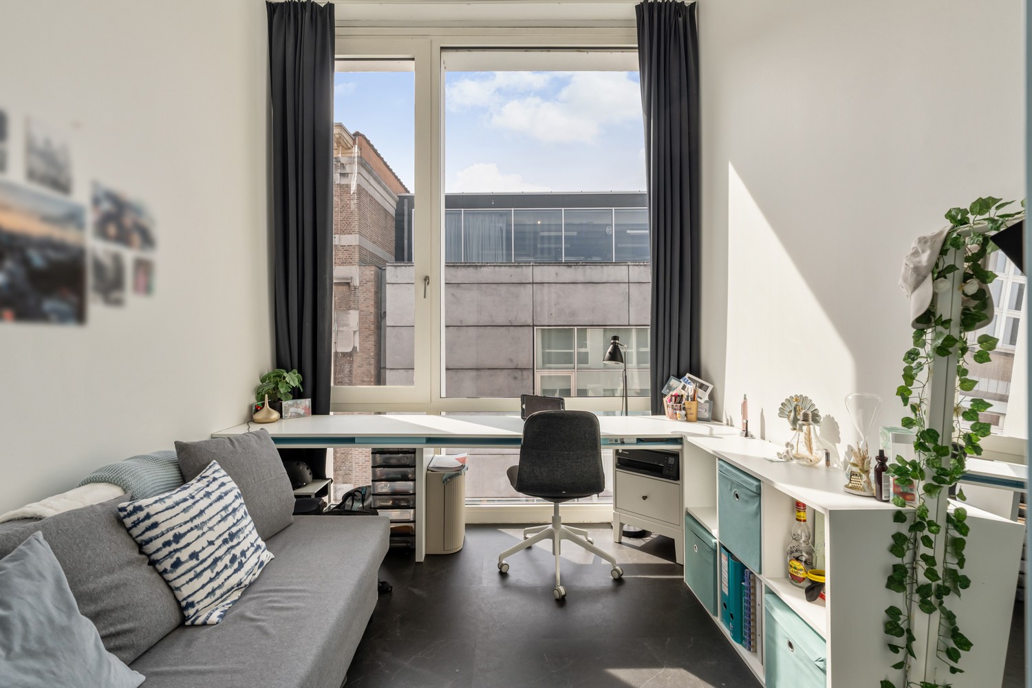 Centraal gelegen en moderne studentenkamer met eigen sanitair en een slaapverdiep! - foto 4