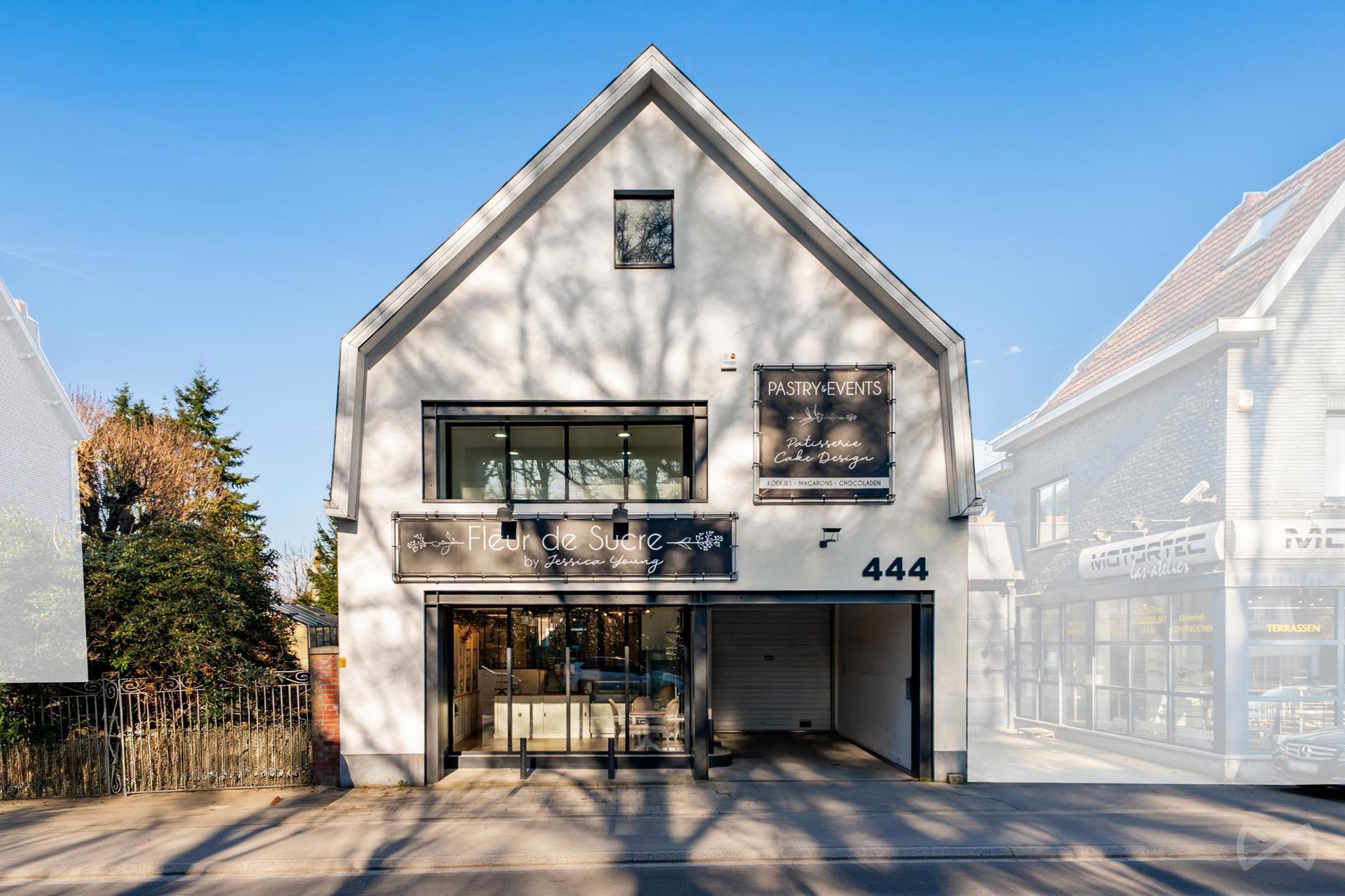 Woning met winkel, magazijn en kantoren - foto 1