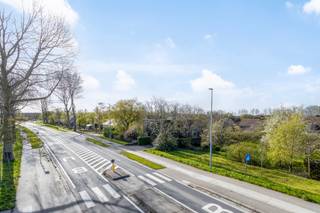 Deze bouwgrond is gelegen langs de Acacialaan. Gelegen op een perceel van 786m². Deze grond bevind zich dicht van winkels, heeft een zeer vlotte verbinding naar de autostrade, ...<br /><br />Al altijd gedroomd van uw eigen nieuwbouwwoning in Veurne, dit is uw kans!<br /><br />Mogelijkheid om aan te kopen samen met de Brugse Steenweg 163. <br /><br />Heeft u interesse? Neem gerust contact op via 058 31 58 58.