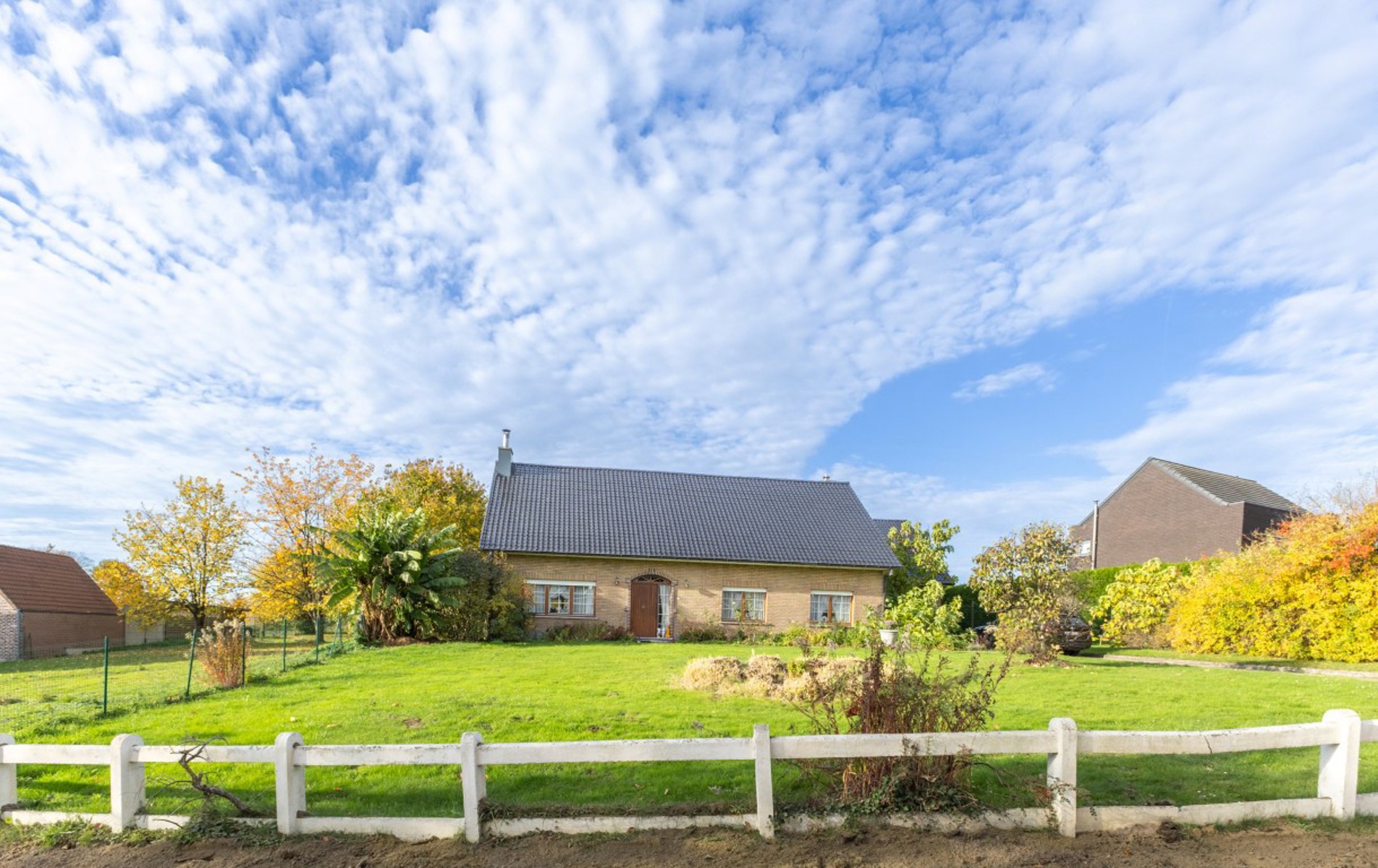 Ruime, rustig gelegen villa - foto 1