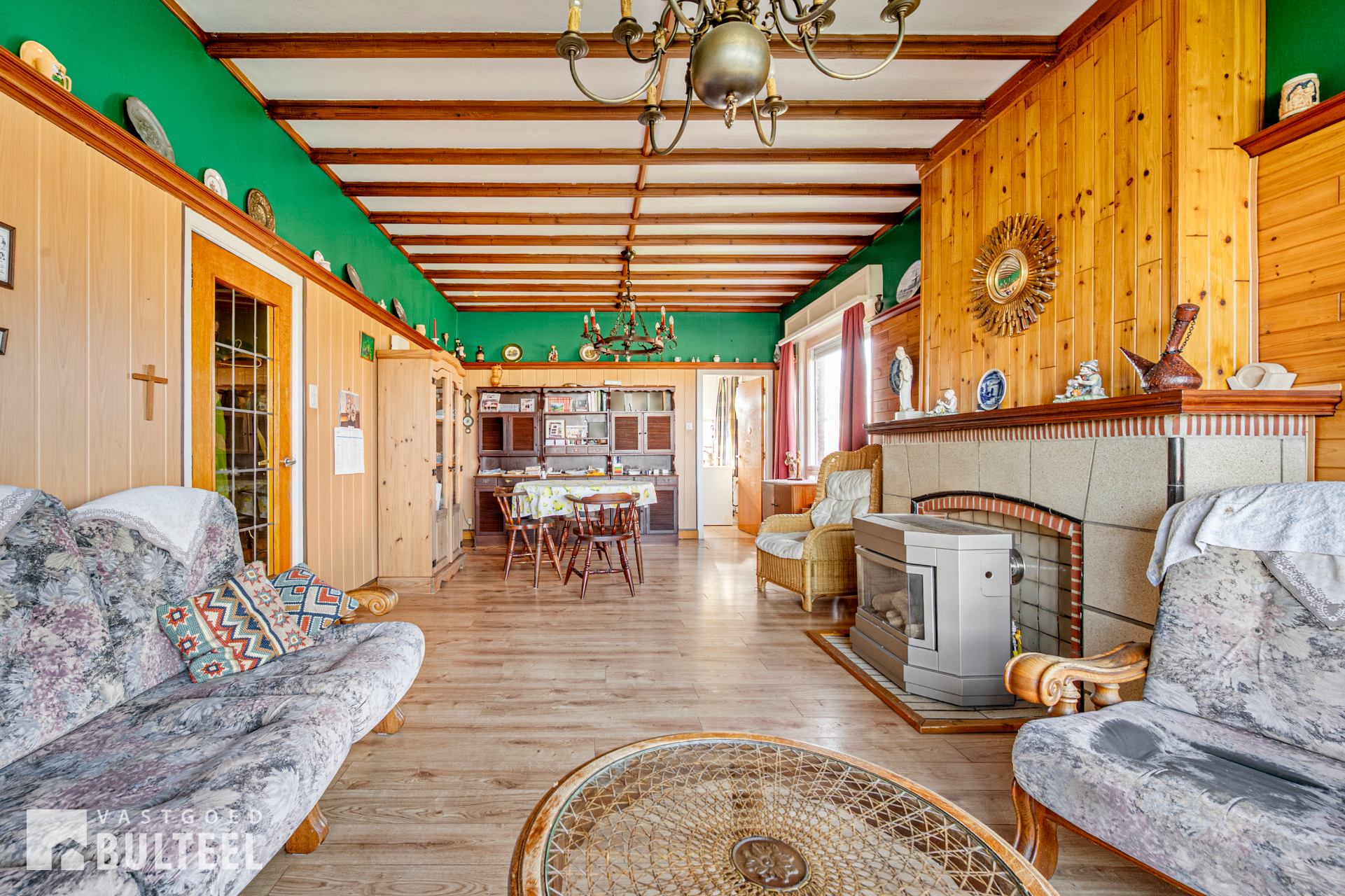 Te renoveren bungalow met 2 slaapkamers en weids zicht op de velden. - foto 5