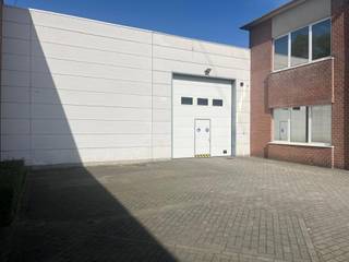 Commercial for rent in Schelle