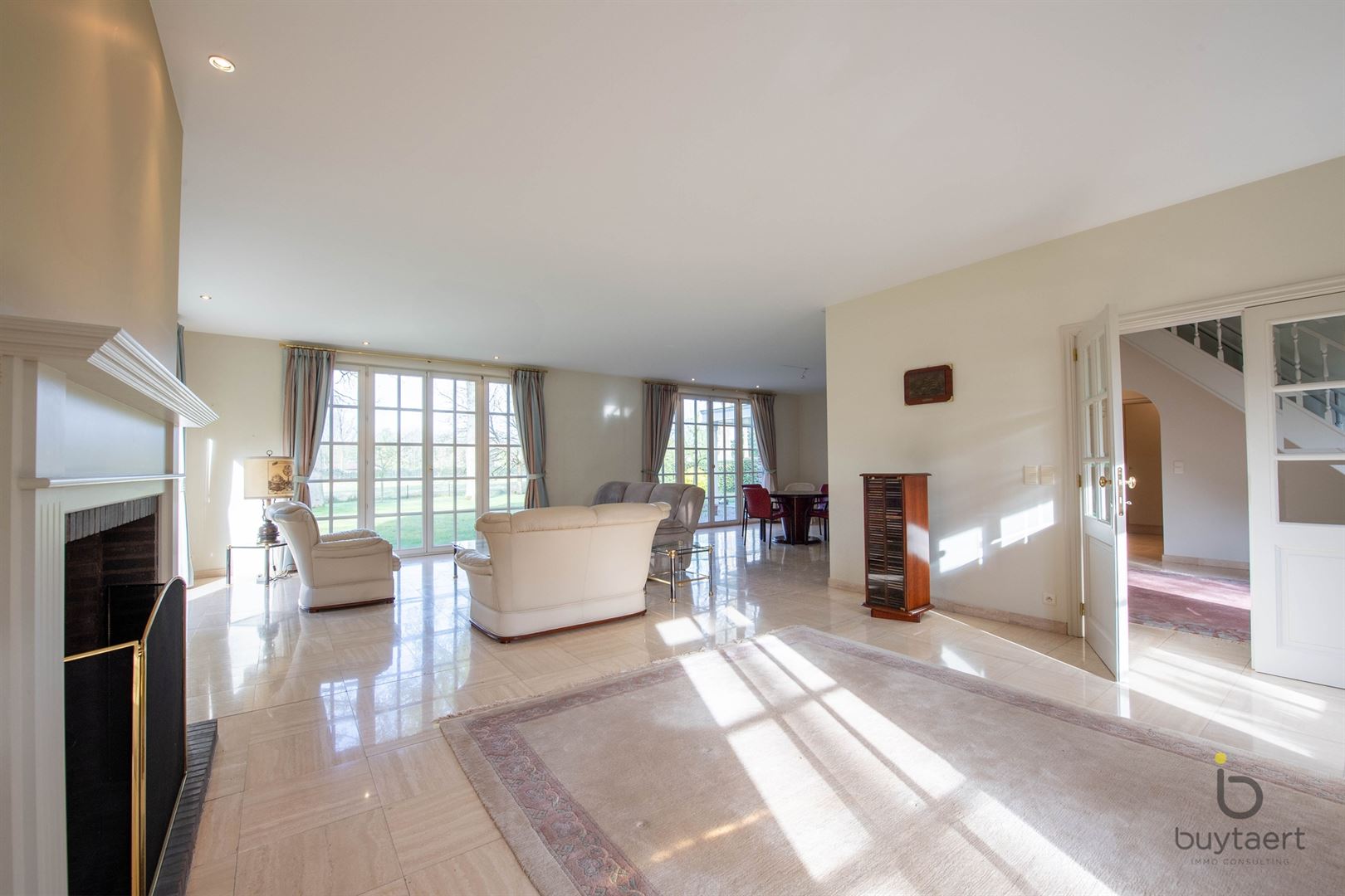 Aangename villa in een fijne residentiële buurt te Schilde! - foto 5