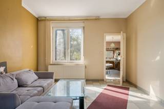 Ruime, lichtrijke woning op de grens van Opwijk en Merchtem.Op een gunstige ligging bevindt zich deze ruime woning met tal van mogelijkheden. Dankzij...