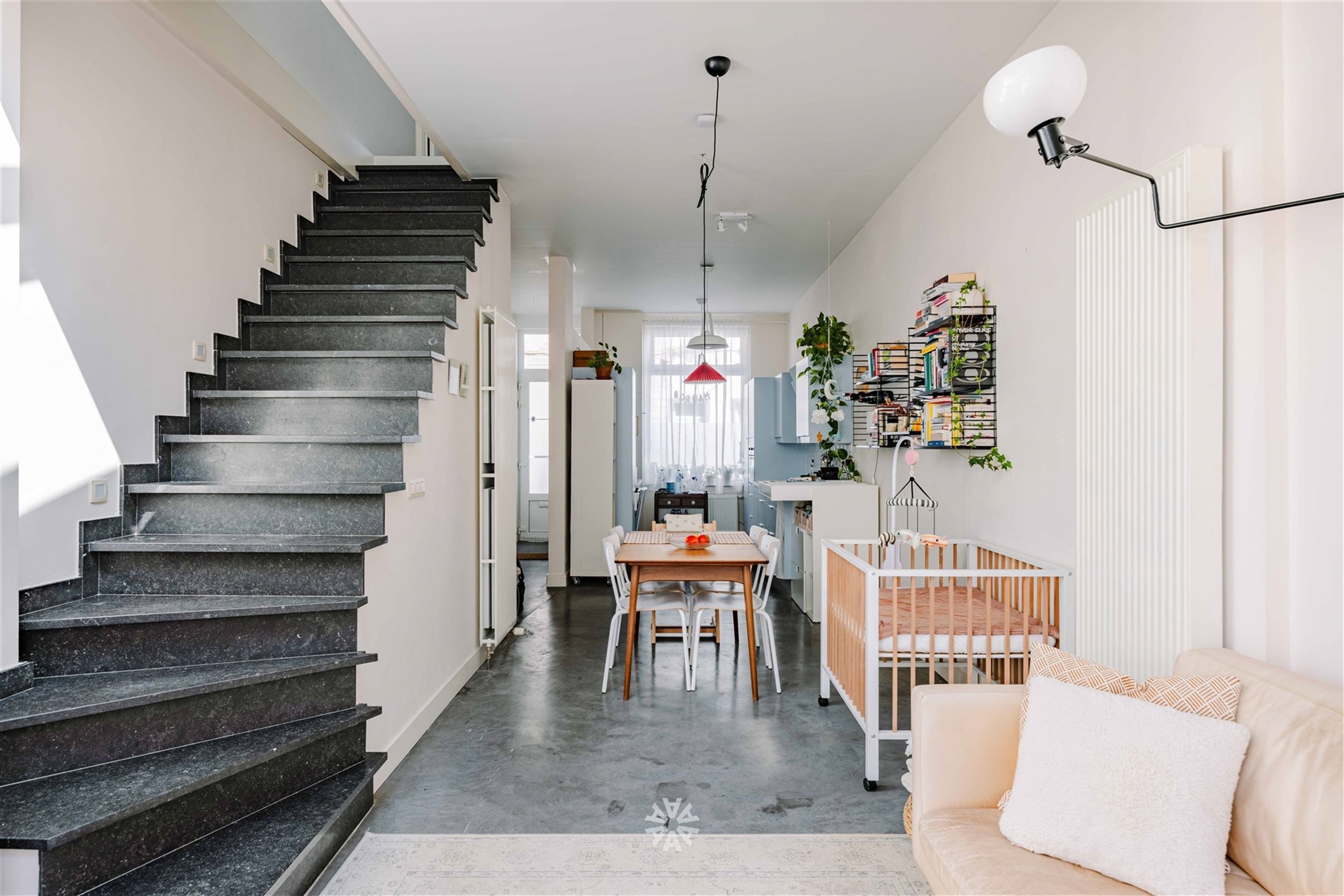 Maison de ville à trois chambres, prête à l'emploi - photo 4