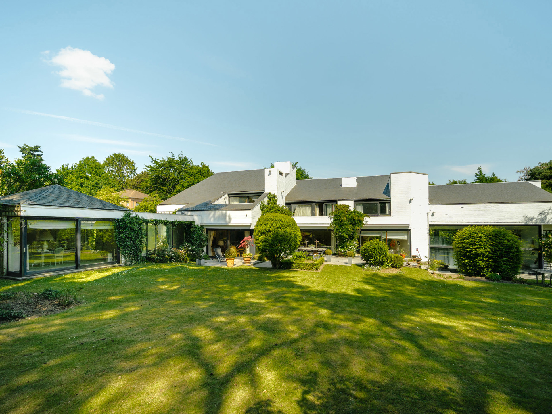 Maison à vendre à Uccle avec 5 chambres - photo 1