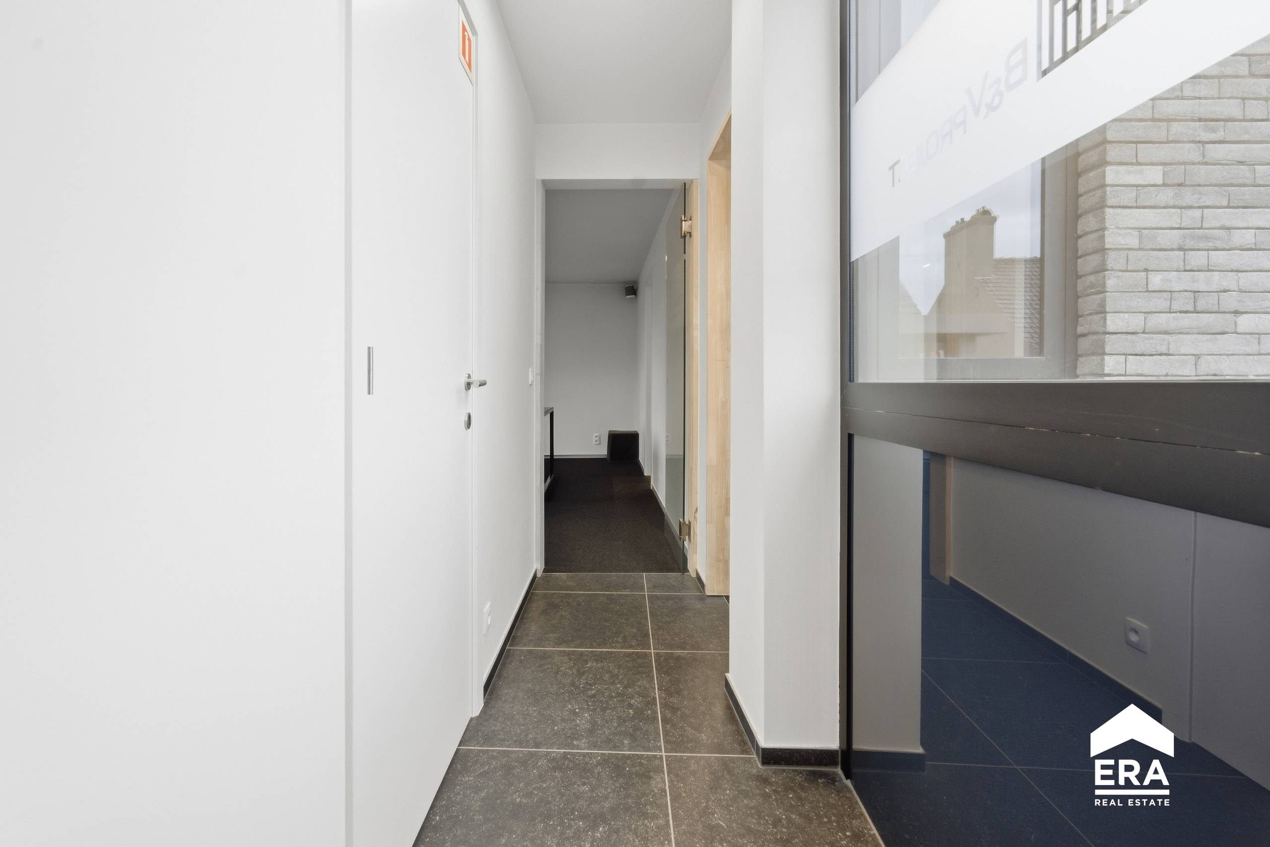 Modern appartement in het centrum van Poperinge - foto 4