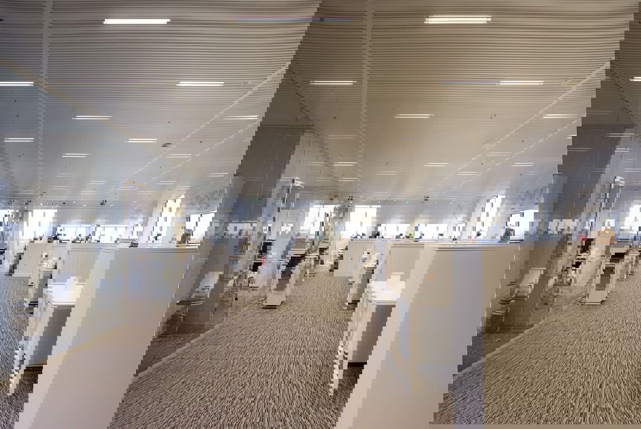 Ruim en Licht Kantoor met Uitzicht op de E313 - foto 3