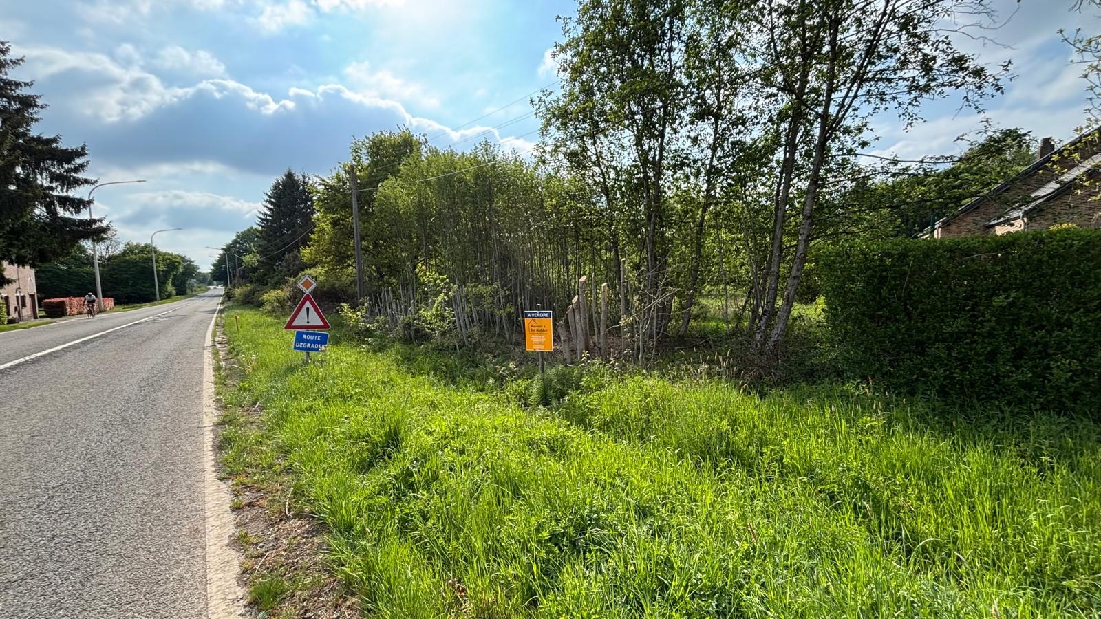 Prachtig perceel te koop in Couvin - photo 1