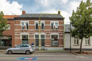 Te renoveren woning met tuin in het centrum van Heist-op-den-Berg.In het hart van Heist-op-den-Berg tref je deze authentieke rijwoning aan die wacht...