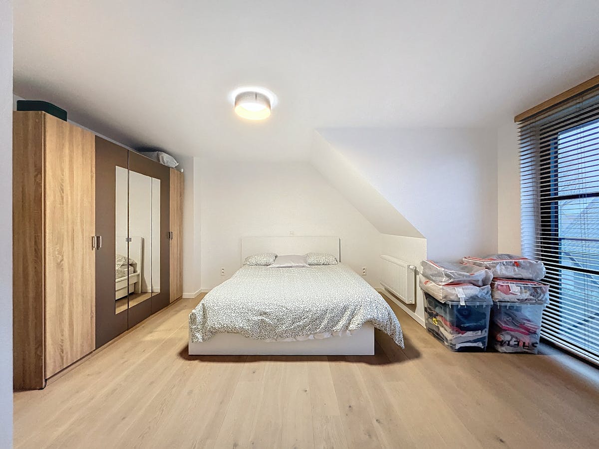 Woning met 3 slaapkamers en tuin te huur in Veurne - foto 5