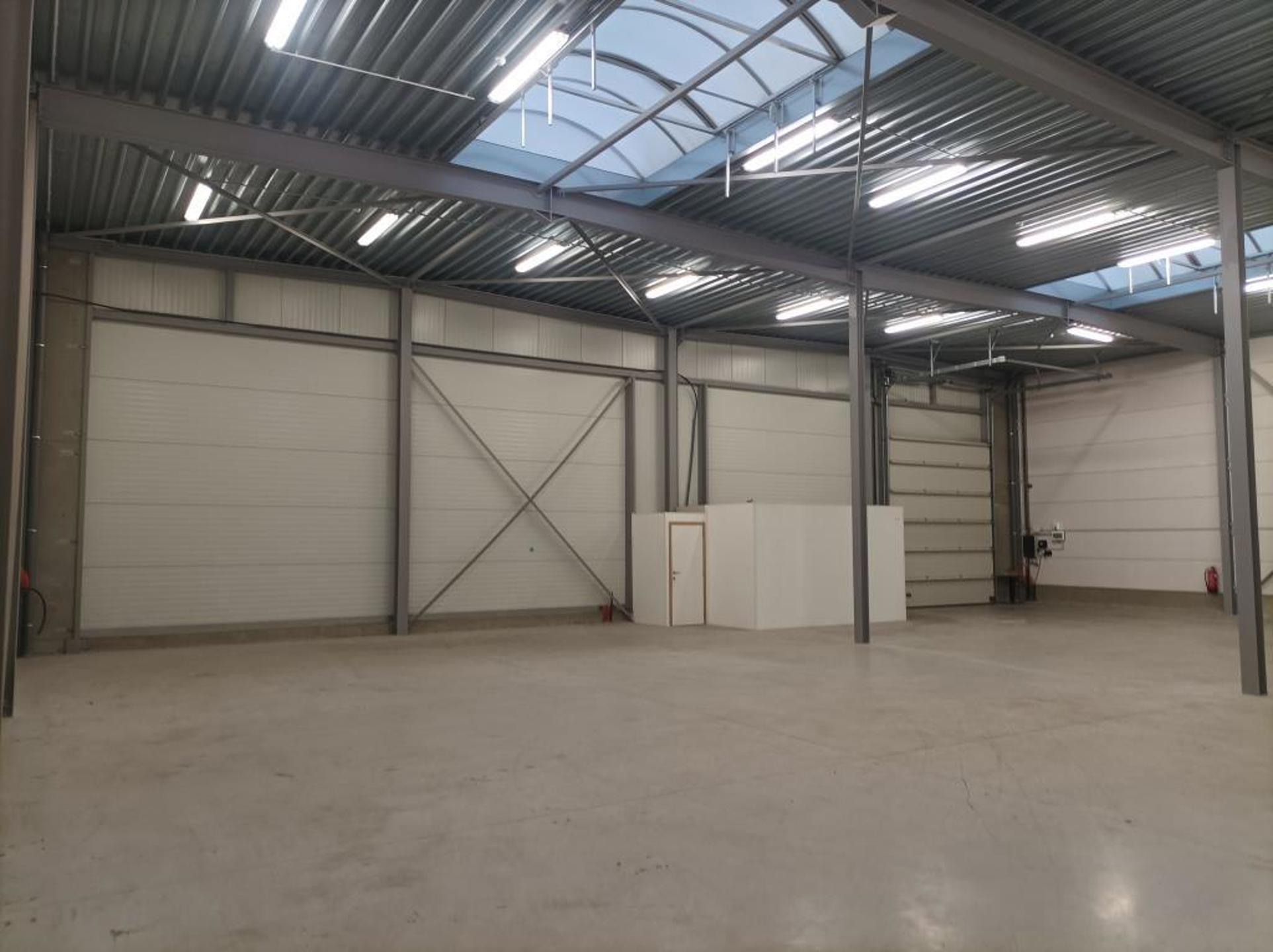 KMO-unit 432 m² te huur – Machelen, Trawoollaan - foto 5