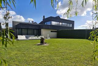 House for sale in Lede