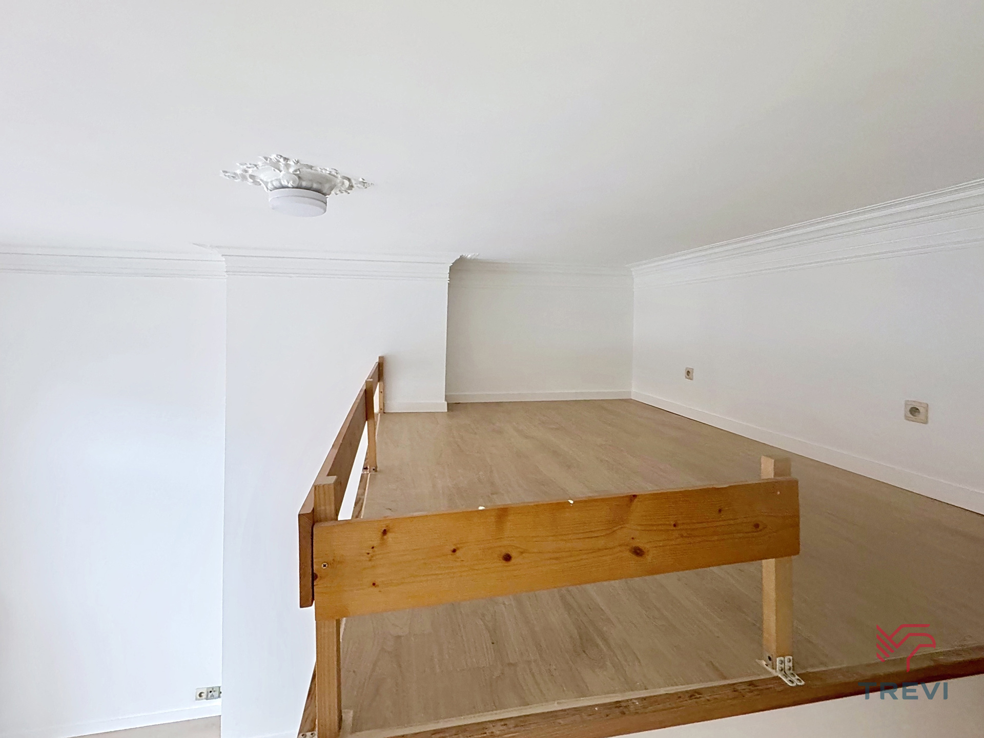 Studio met slaaphoek gerenoveerd! - foto 4