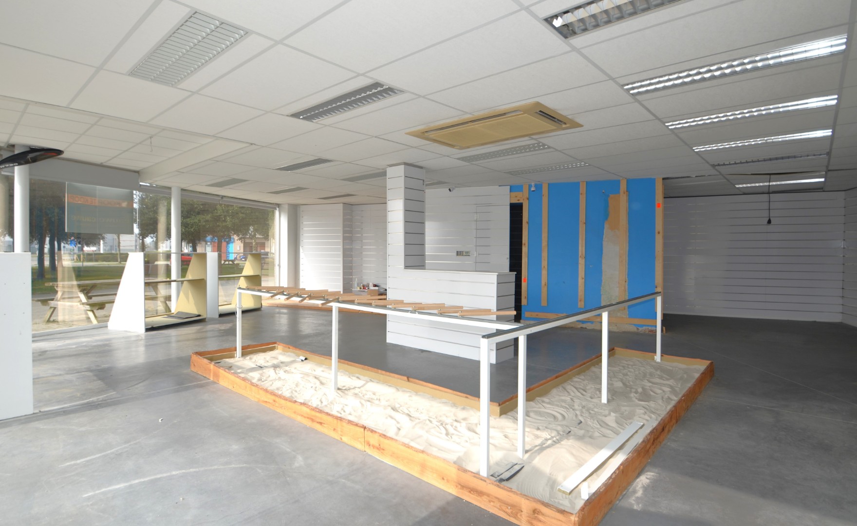 Voor de snelle beslisser: Handelspand op top zichtlocatie - foto 4