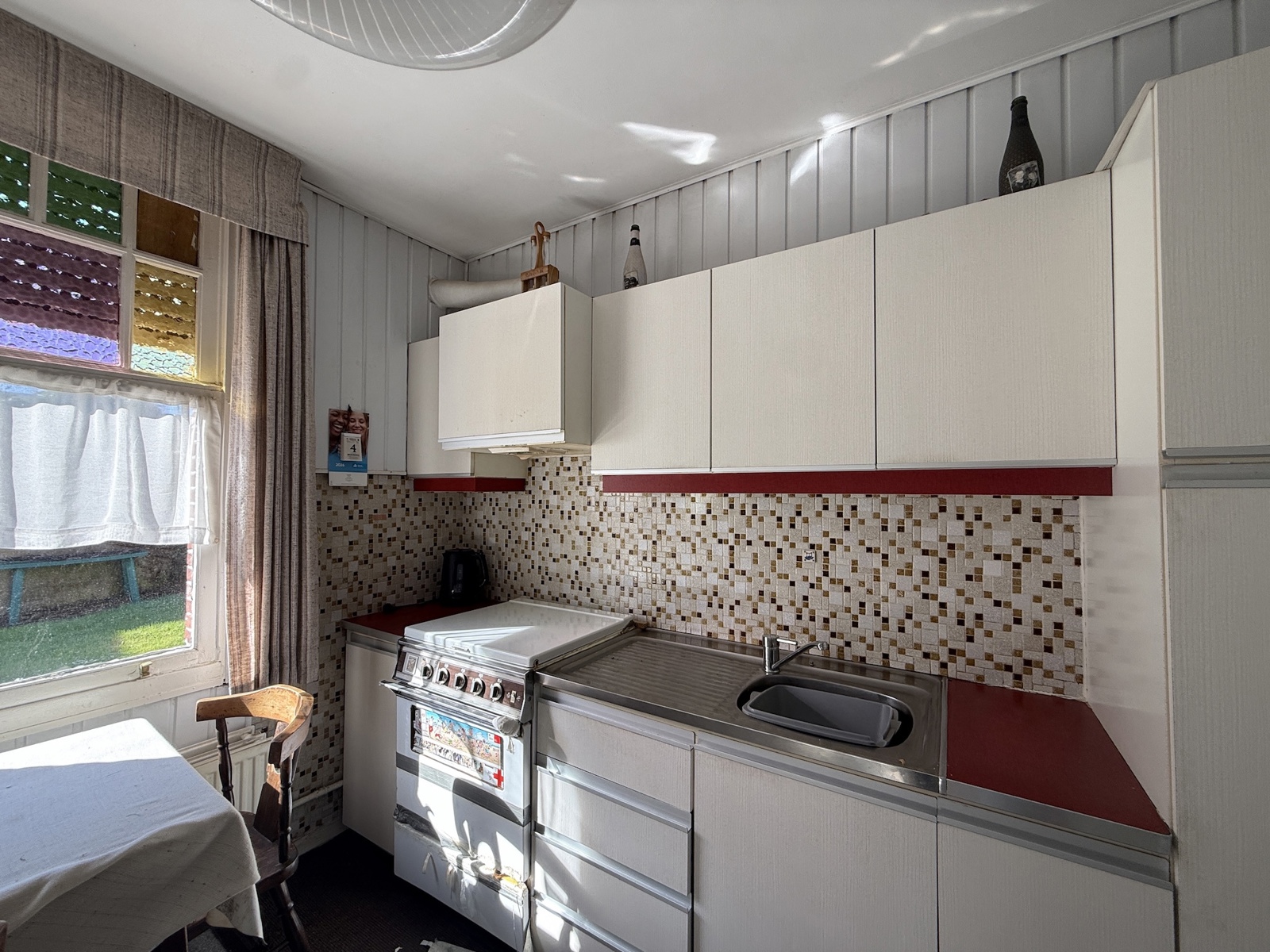 Te renoveren woning op een mooi perceel van 6a 70ca - foto 5