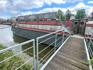  * prachtig schip met vergunde ligplaats op toplocatie * bouwjaar 1942 * gekeurd bij droogstaand onderzoek door Euroclass in april 2021 op de IDP...