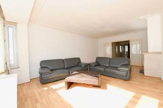 - Lichtrijk appartement- 2 ruime slaapkamers- Pal aan het strand & CasinoVerzorgd zuidgericht appartement op de 2de verdieping in residentie...