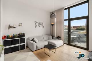 Deze jonge en instapklare woning voor ligt op de grens tussen Oostende en Bredene en met vier ruime slaapkamers, een overdekte staanplaats en...
