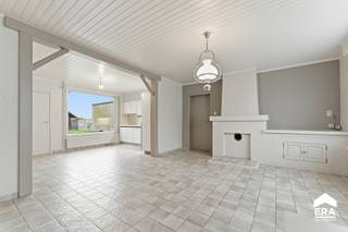 [[ DIT PAND NEEMT DEEL AAN DE ERA OPEN HUIZEN DAG OP 6/12 VAN 13:00 TOT 14:00 ]]Betaalbare woning op ruim perceel – ideaal als starterswoning of...