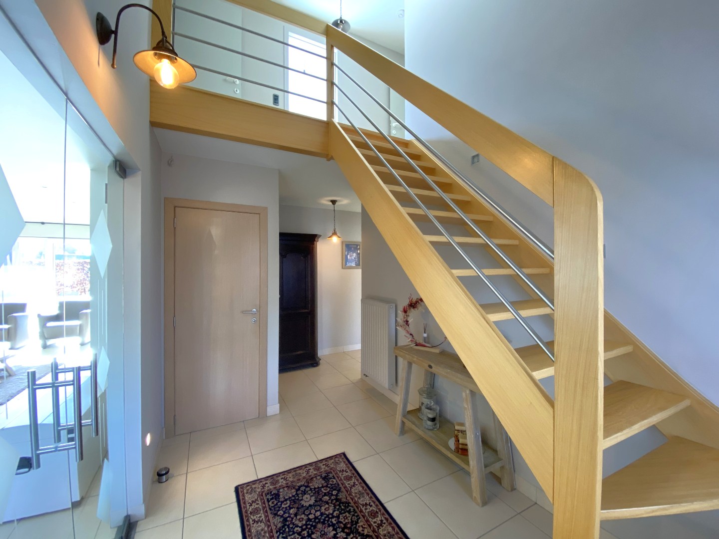 Zeer goed onderhouden ruime villa met tuin op topligging te Sint-Eloois-Vijve! - foto 4